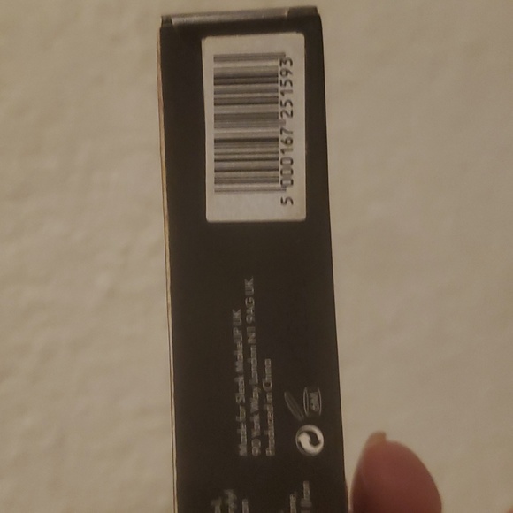 New Sleek MakeUp Brow Intensity Dark Gold Highlighter. Dark 217 - Picture 9 of 11